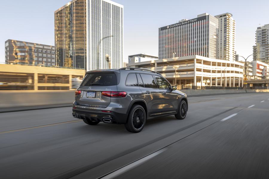  Mercedes-Benz GLB250 AMG Line (X247) 2019 года  (NA) (фото 3 из 40)